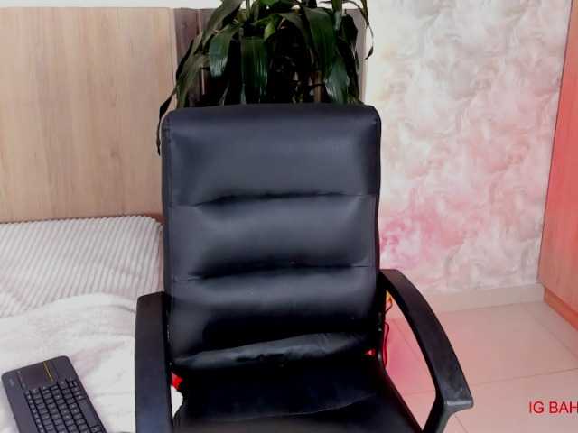 Gyda, en vivo ahora en BongaCams