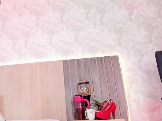 Gyda live cam on BongaCams