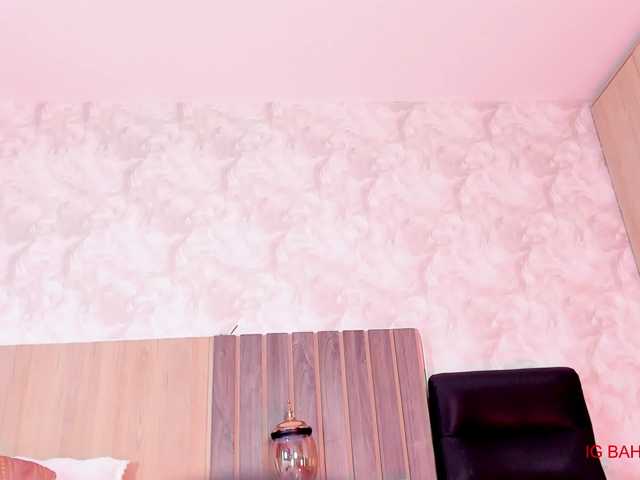 Gyda live cam on BongaCams