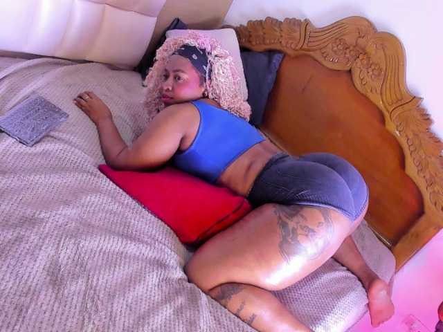 Gyda's BongaCams show and profile