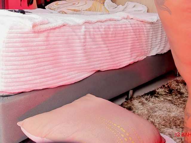 Gyda live cam on BongaCams