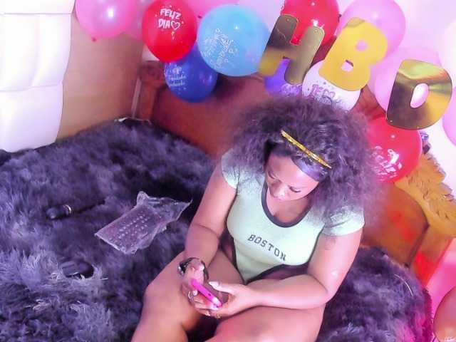 Gyda live cam on BongaCams