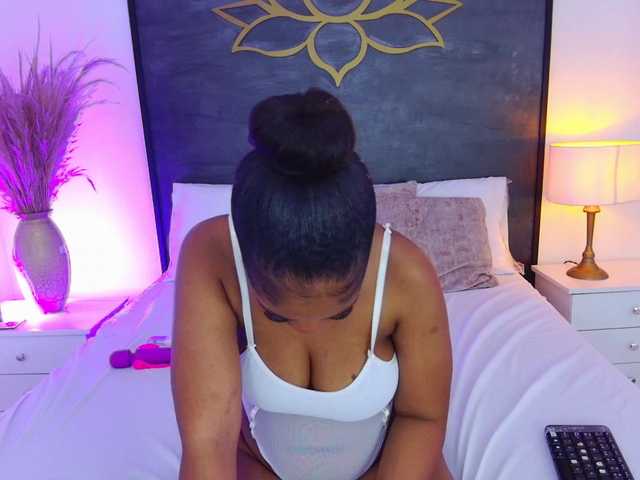 AlisonTravis live webcam show