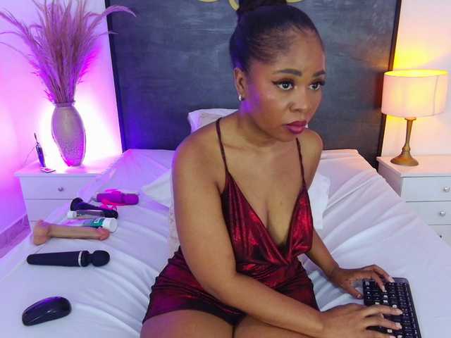 AlisonTravis live webcam show