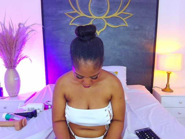 AlisonTravis live webcam show