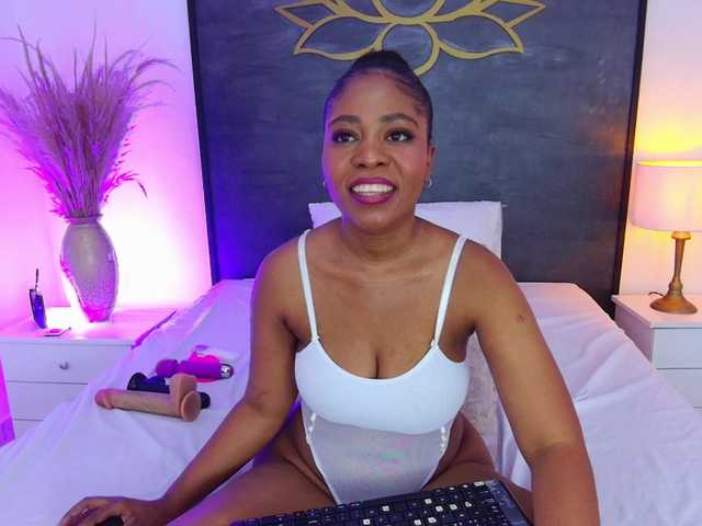 AlisonTravis live webcam show