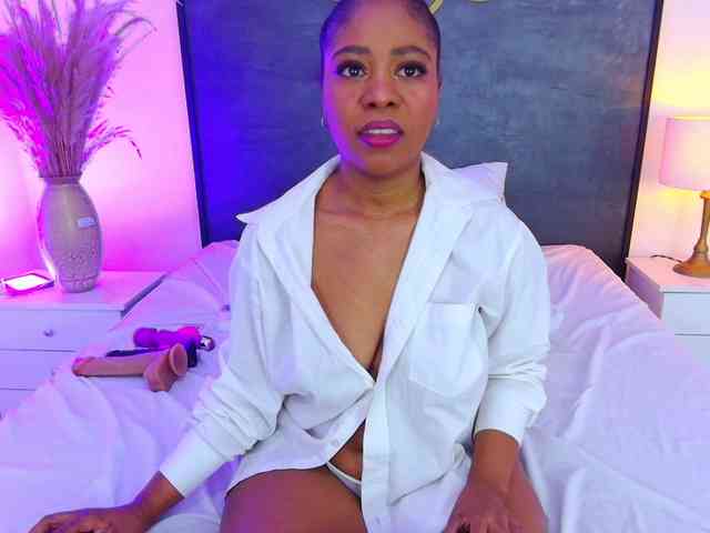 AlisonTravis webcam
