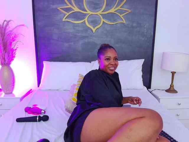 AlisonTravis webcam