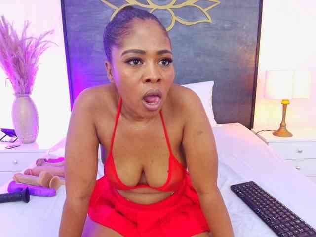 AlisonTravis webcam