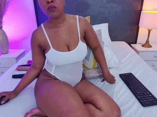 AlisonTravis webcam