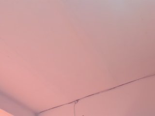 LaraCat1