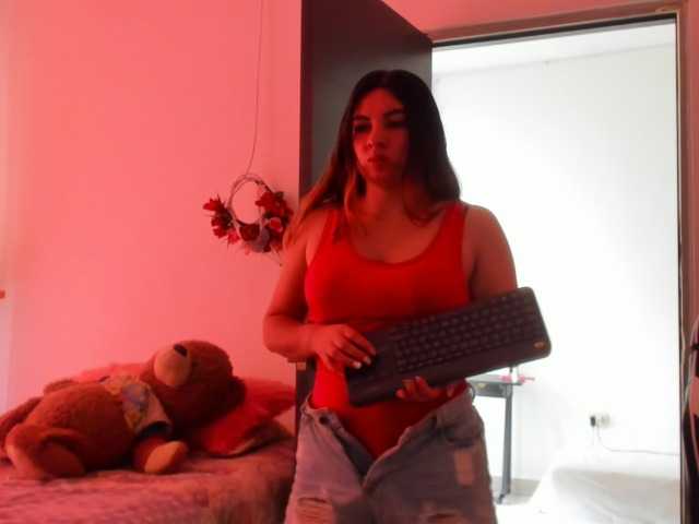 LaraCat1 live webcam show