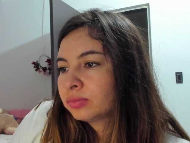 LaraCat1 live cam on BongaCams