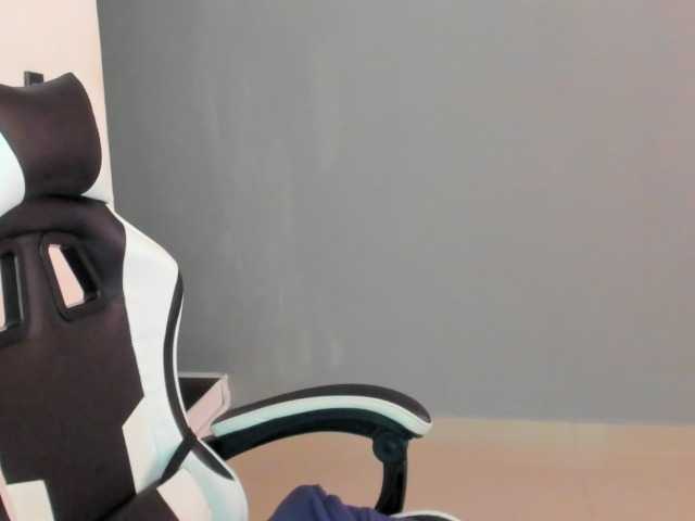 LaraCat1 live cam on BongaCams