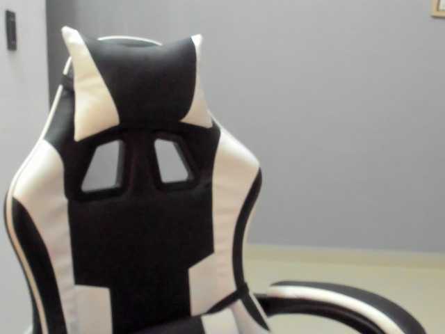 LaraCat1 live cam on BongaCams