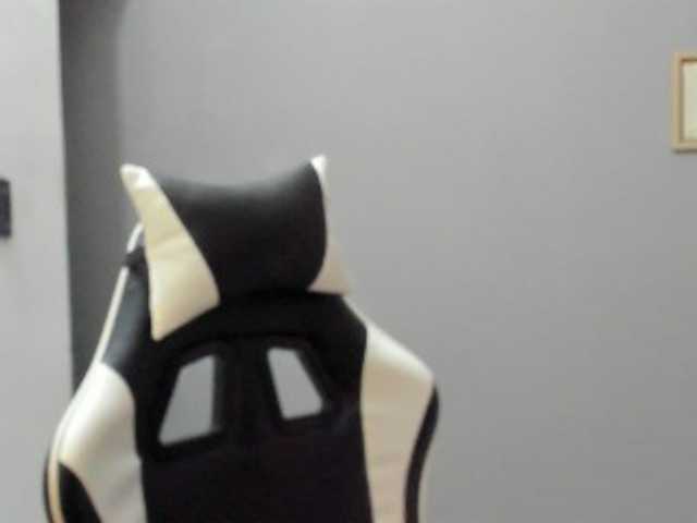 LaraCat1 live cam on BongaCams