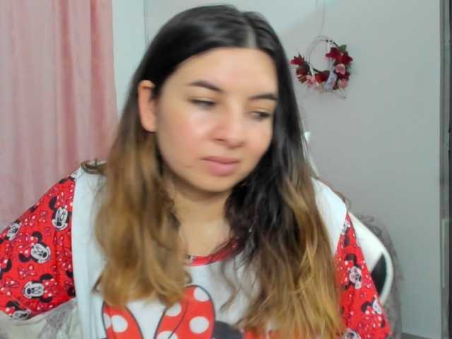 LaraCat1 live cam on BongaCams