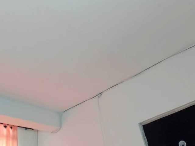 LaraCat1