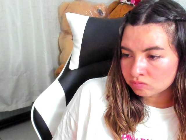 LaraCat1's BongaCams show and profile