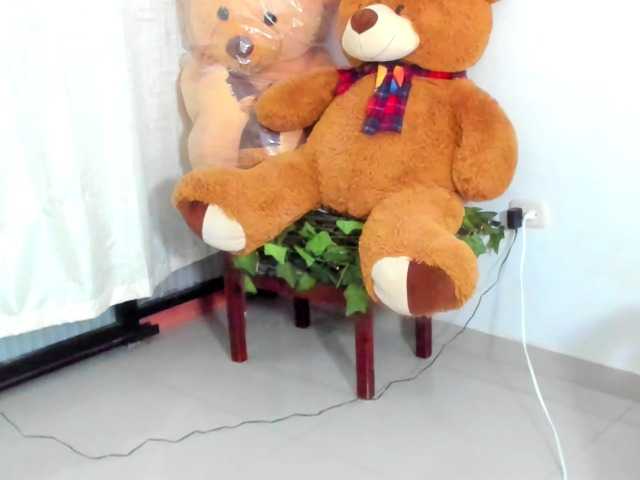 LaraCat1's BongaCams show and profile