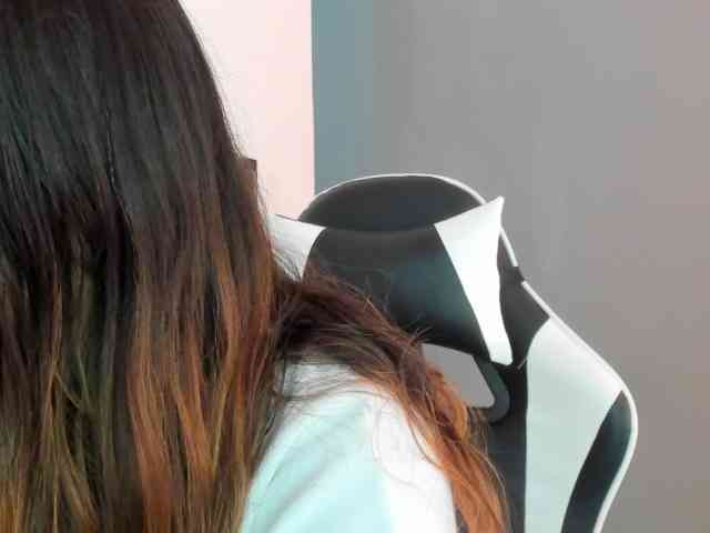 LaraCat1 webcam