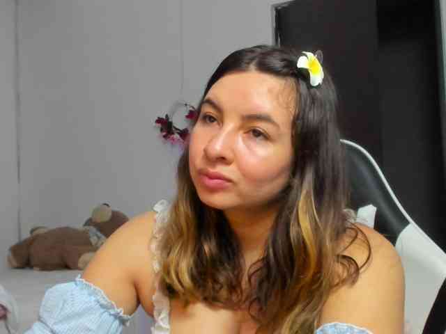 LaraCat1 webcam