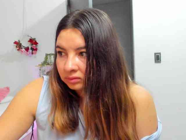 LaraCat1 webcam
