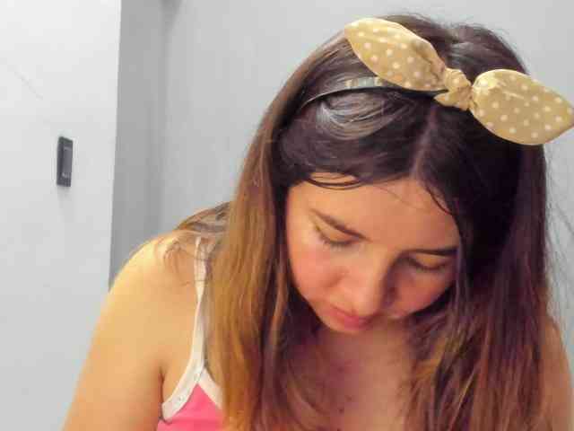 LaraCat1 webcam