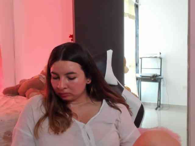 LaraCat1 webcam