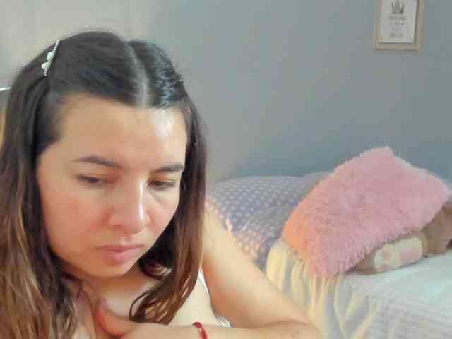 LaraCat1 webcam