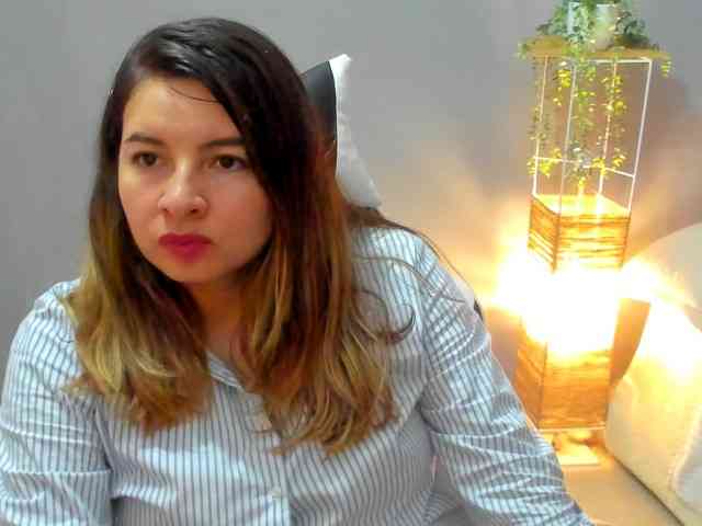 LaraCat1 webcam