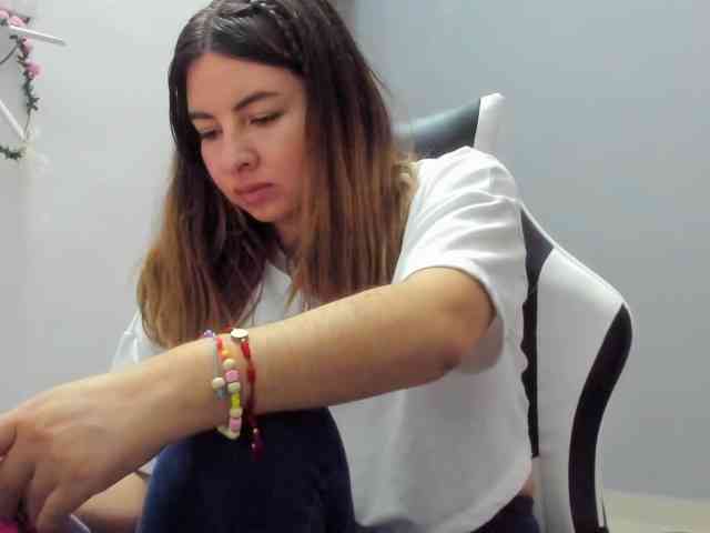 LaraCat1 Live Webcam on BongaCams