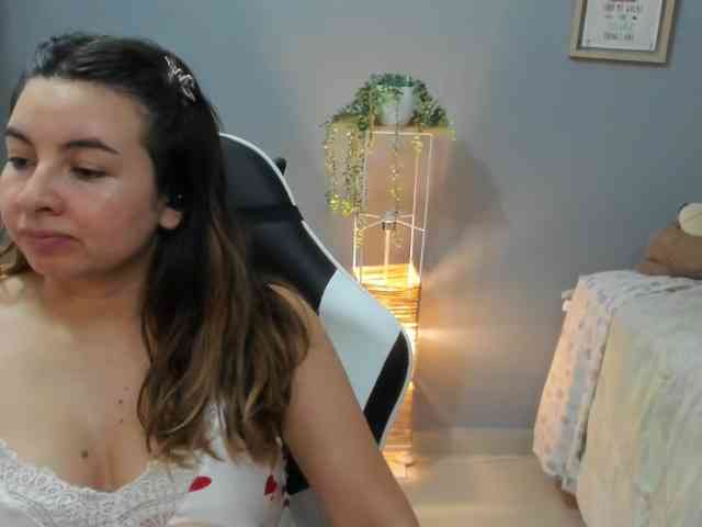 LaraCat1 webcam