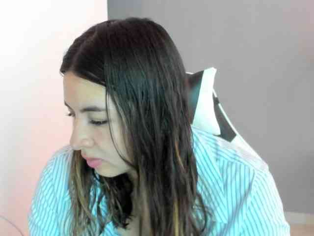 LaraCat1 webcam
