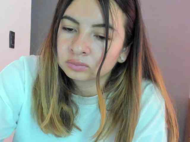 LaraCat1 webcam