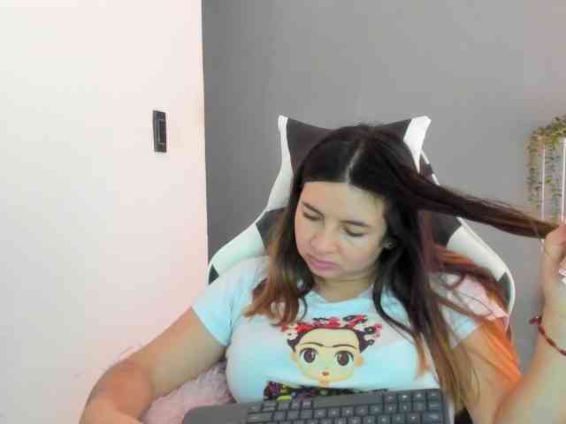 real web cam porn LaraCat1