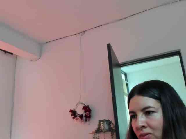 LaraCat1 webcam