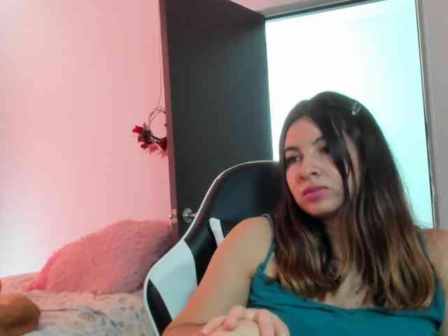 LaraCat1 webcam
