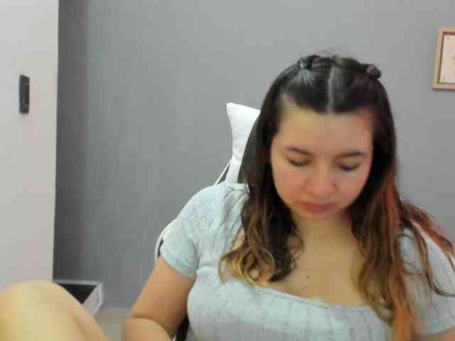 LaraCat1 webcam