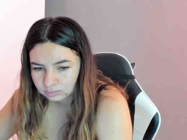 LaraCat1 webcam