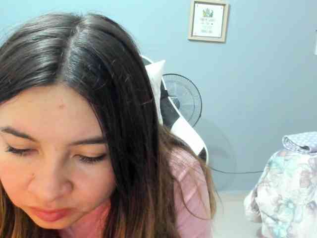 LaraCat1 webcam