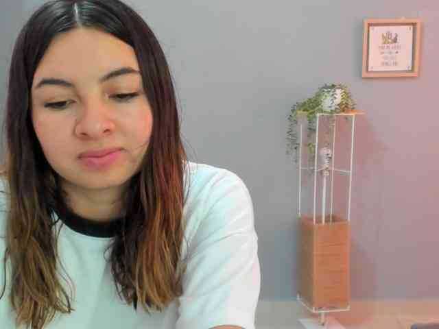 LaraCat1 webcam