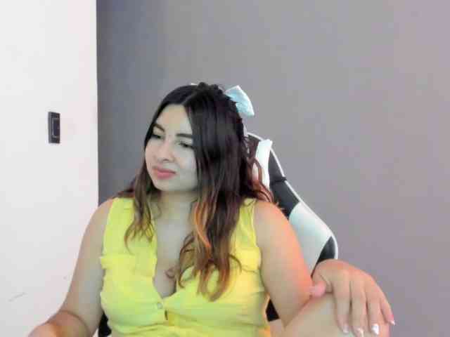 LaraCat1 webcam