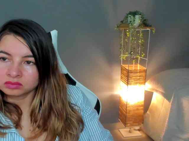LaraCat1 webcam