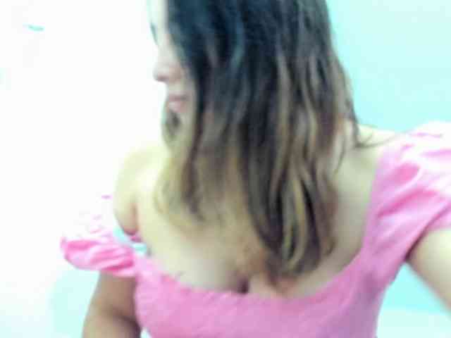 LaraCat1 webcam