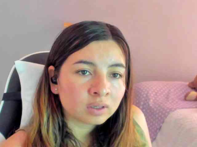 LaraCat1 webcam