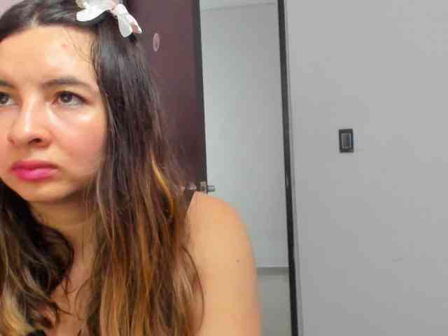 LaraCat1 webcam
