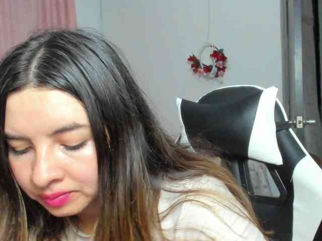 LaraCat1 webcam