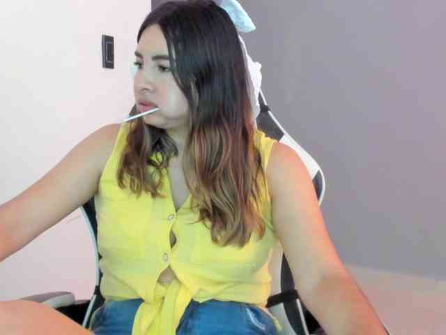 LaraCat1 webcam