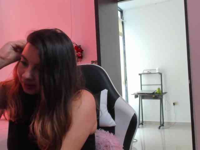 LaraCat1 webcam